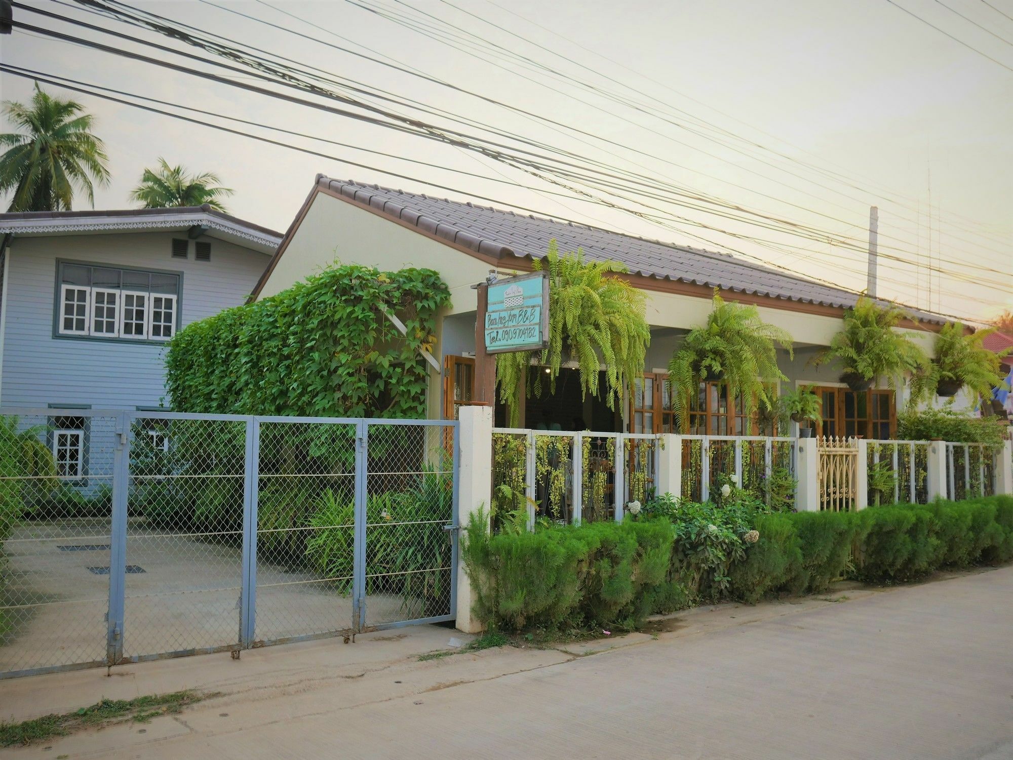 Ban Ing Yom Bed&Breakfast 수코타이 외부 사진